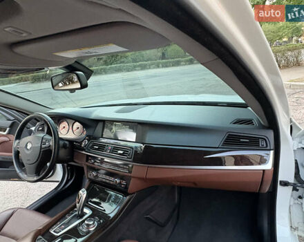 БМВ 5 Серія, об'ємом двигуна 2 л та пробігом 125 тис. км за 13500 $, фото 28 на Automoto.ua