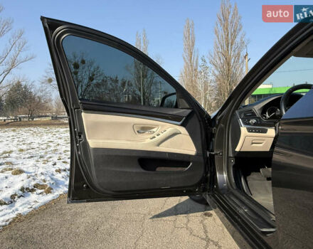 БМВ 5 Серия, объемом двигателя 2 л и пробегом 285 тыс. км за 18400 $, фото 12 на Automoto.ua