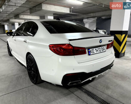 БМВ 5 Серия, объемом двигателя 3 л и пробегом 137 тыс. км за 38000 $, фото 8 на Automoto.ua