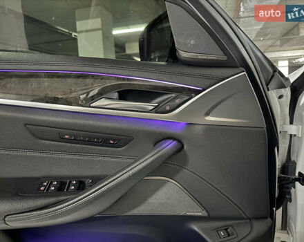 БМВ 5 Серия, объемом двигателя 3 л и пробегом 137 тыс. км за 38000 $, фото 30 на Automoto.ua