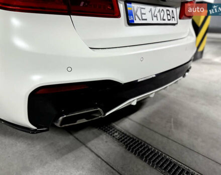 БМВ 5 Серия, объемом двигателя 3 л и пробегом 137 тыс. км за 38000 $, фото 14 на Automoto.ua