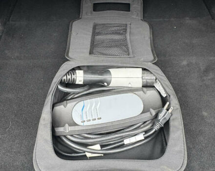 БМВ 5 Серия, объемом двигателя 2 л и пробегом 185 тыс. км за 27200 $, фото 31 на Automoto.ua