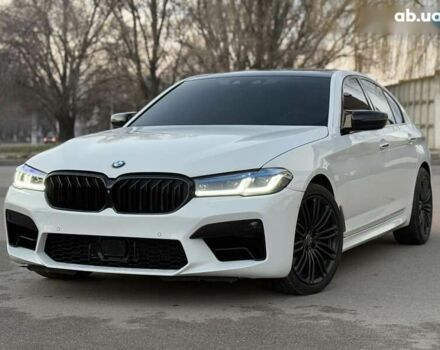 БМВ 5 Серия, объемом двигателя 2 л и пробегом 174 тыс. км за 26999 $, фото 1 на Automoto.ua