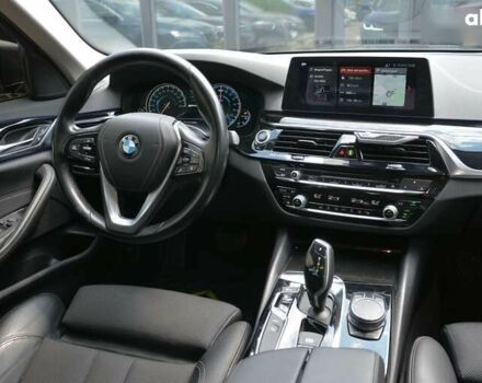 БМВ 5 Серия, объемом двигателя 0 л и пробегом 210 тыс. км за 28500 $, фото 23 на Automoto.ua