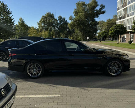 БМВ 5 Серия, объемом двигателя 3 л и пробегом 112 тыс. км за 39899 $, фото 2 на Automoto.ua