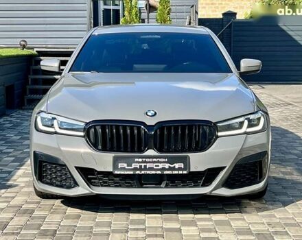 БМВ 5 Серія, об'ємом двигуна 2 л та пробігом 47 тис. км за 47900 $, фото 1 на Automoto.ua