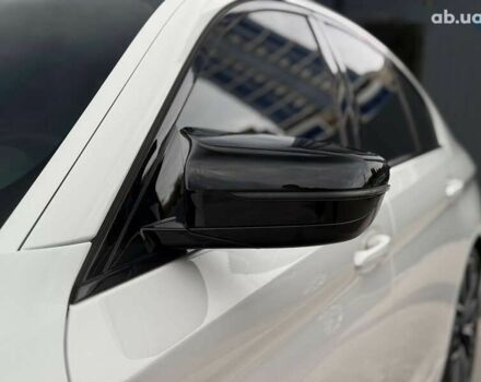 БМВ 5 Серия 2020 в Киеве на Automoto.ua БМВ 5 Серия, объемом двигателя 3 л и пробегом 133 тыс. км за 46000 $, фото 10 на Automoto.ua