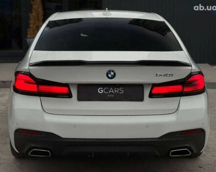 БМВ 5 Серия 2020 в Киеве на Automoto.ua БМВ 5 Серия, объемом двигателя 3 л и пробегом 133 тыс. км за 46000 $, фото 4 на Automoto.ua