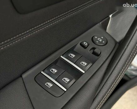 БМВ 5 Серия 2020 в Киеве на Automoto.ua БМВ 5 Серия, объемом двигателя 3 л и пробегом 133 тыс. км за 46000 $, фото 12 на Automoto.ua