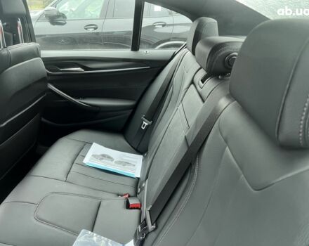 БМВ 5 Серия, объемом двигателя 3 л и пробегом 24 тыс. км за 72164 $, фото 37 на Automoto.ua