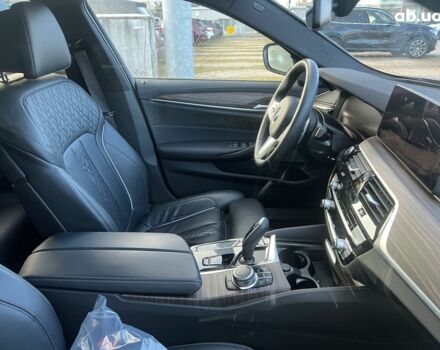 БМВ 5 Серия, объемом двигателя 3 л и пробегом 10 тыс. км за 66730 $, фото 19 на Automoto.ua