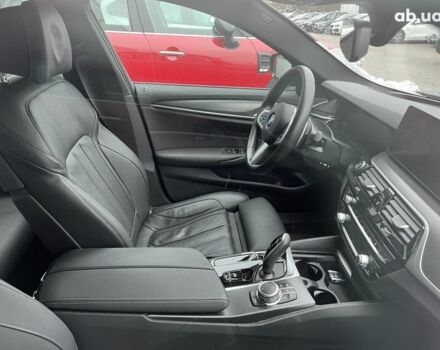 БМВ 5 Серия, объемом двигателя 3 л и пробегом 24 тыс. км за 72164 $, фото 20 на Automoto.ua