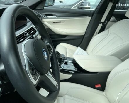 БМВ 5 Серія, об'ємом двигуна 2 л та пробігом 4 тис. км за 75859 $, фото 5 на Automoto.ua
