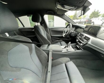 БМВ 5 Серия, объемом двигателя 2 л и пробегом 20 тыс. км за 69773 $, фото 12 на Automoto.ua