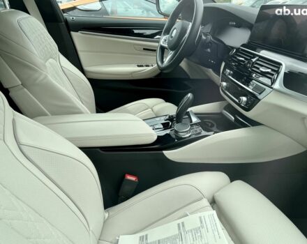 БМВ 5 Серия, объемом двигателя 3 л и пробегом 16 тыс. км за 79119 $, фото 16 на Automoto.ua