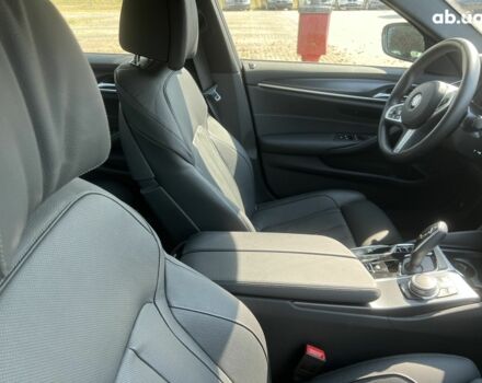 БМВ 5 Серия, объемом двигателя 3 л и пробегом 16 тыс. км за 74881 $, фото 25 на Automoto.ua