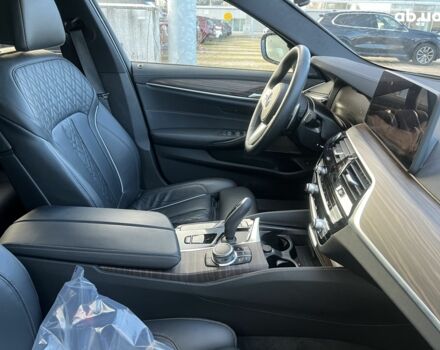 БМВ 5 Серия, объемом двигателя 3 л и пробегом 10 тыс. км за 66730 $, фото 18 на Automoto.ua