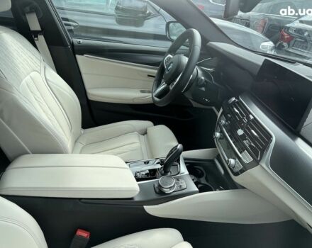 БМВ 5 Серія, об'ємом двигуна 2 л та пробігом 4 тис. км за 75859 $, фото 17 на Automoto.ua