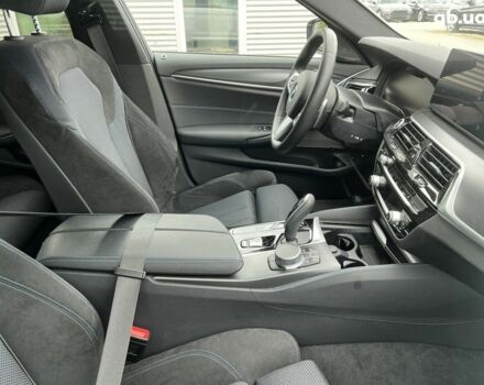 БМВ 5 Серия, объемом двигателя 2 л и пробегом 20 тыс. км за 69773 $, фото 18 на Automoto.ua