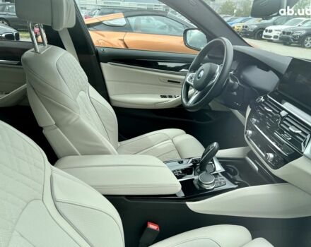 БМВ 5 Серия, объемом двигателя 3 л и пробегом 16 тыс. км за 79119 $, фото 38 на Automoto.ua