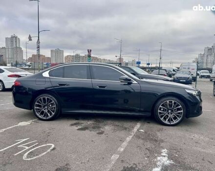 БМВ 5 Серия, объемом двигателя 2 л и пробегом 10 тыс. км за 58900 $, фото 14 на Automoto.ua