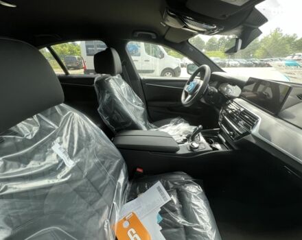 БМВ 5 Серия, объемом двигателя 3 л и пробегом 0 тыс. км за 93900 $, фото 28 на Automoto.ua