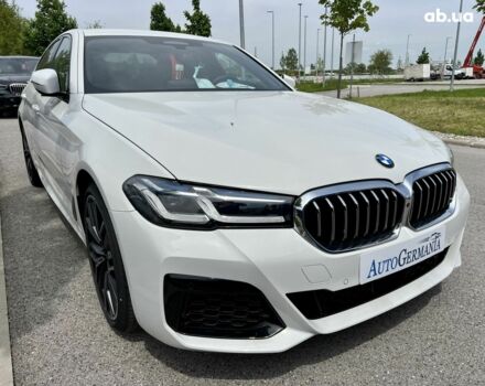 БМВ 5 Серия, объемом двигателя 2 л и пробегом 0 тыс. км за 81401 $, фото 40 на Automoto.ua