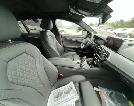 БМВ 5 Серия, объемом двигателя 3 л и пробегом 3 тыс. км за 89770 $, фото 15 на Automoto.ua