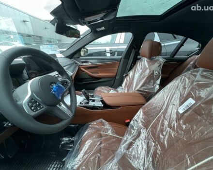 БМВ 5 Серия, объемом двигателя 4.4 л и пробегом 0 тыс. км за 95856 $, фото 41 на Automoto.ua