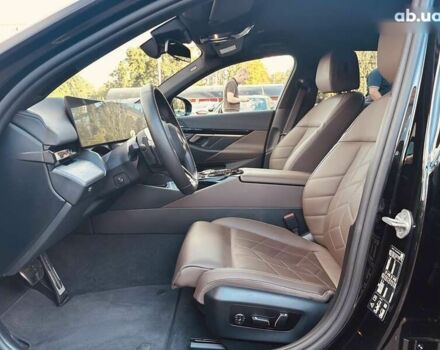 БМВ 5 Серия 2023 в Киеве на Automoto.ua БМВ 5 Серия, объемом двигателя 0 л и пробегом 26 тыс. км за 74999 $, фото 21 на Automoto.ua