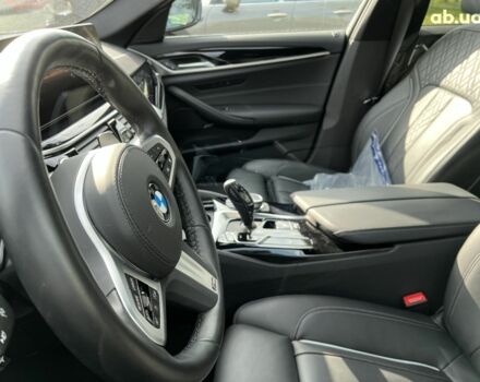 БМВ 5 Серия, объемом двигателя 3 л и пробегом 6 тыс. км за 80706 $, фото 8 на Automoto.ua