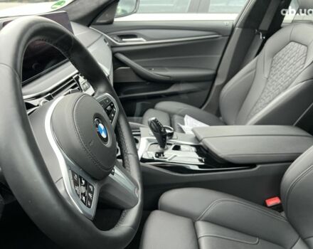 БМВ 5 Серия, объемом двигателя 3 л и пробегом 3 тыс. км за 89770 $, фото 26 на Automoto.ua