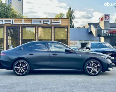 БМВ 5 Серия 2023 в Киеве на Automoto.ua БМВ 5 Серия, объемом двигателя 0 л и пробегом 26 тыс. км за 74999 $, фото 13 на Automoto.ua