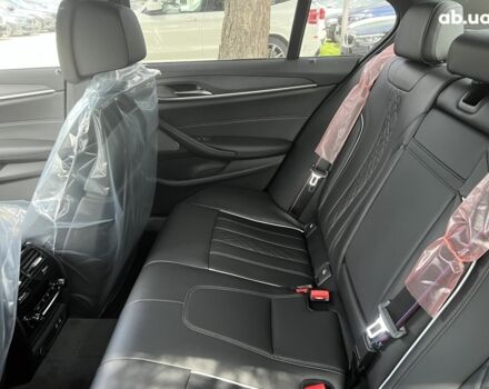 БМВ 5 Серия, объемом двигателя 3 л и пробегом 0 тыс. км за 93900 $, фото 44 на Automoto.ua
