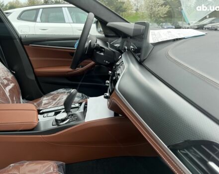 БМВ 5 Серия, объемом двигателя 4.4 л и пробегом 0 тыс. км за 95856 $, фото 27 на Automoto.ua