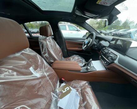 БМВ 5 Серия, объемом двигателя 4.4 л и пробегом 0 тыс. км за 95856 $, фото 26 на Automoto.ua