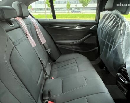 БМВ 5 Серия, объемом двигателя 2 л и пробегом 0 тыс. км за 81401 $, фото 19 на Automoto.ua