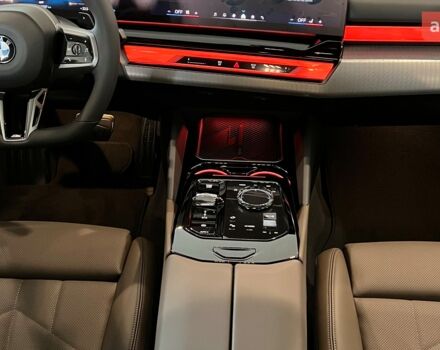 БМВ 5 Серия, объемом двигателя 2.99 л и пробегом 0 тыс. км за 85104 $, фото 25 на Automoto.ua