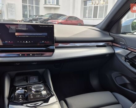 БМВ 5 Серия, объемом двигателя 2 л и пробегом 0 тыс. км за 71117 $, фото 18 на Automoto.ua