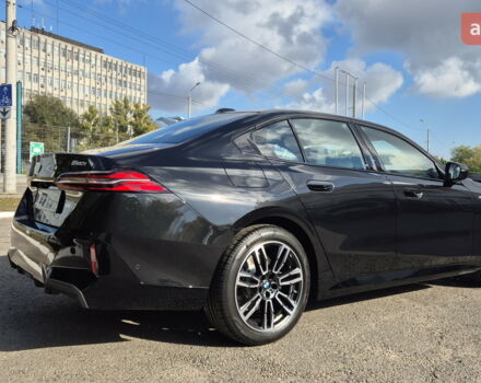 БМВ 5 Серия, объемом двигателя 2 л и пробегом 0 тыс. км за 71404 $, фото 6 на Automoto.ua