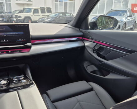 БМВ 5 Серия, объемом двигателя 2 л и пробегом 0 тыс. км за 71404 $, фото 22 на Automoto.ua