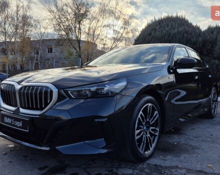 БМВ 5 Серия, объемом двигателя 2 л и пробегом 0 тыс. км за 71120 $, фото 2 на Automoto.ua