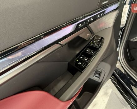 БМВ 5 Серія, об'ємом двигуна 2 л та пробігом 0 тис. км за 70094 $, фото 16 на Automoto.ua