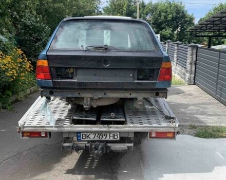 БМВ 5 Серия, объемом двигателя 4 л и пробегом 300 тыс. км за 2500 $, фото 1 на Automoto.ua