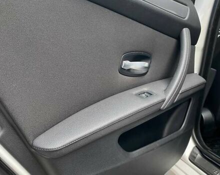 БМВ 5 Серия, объемом двигателя 2 л и пробегом 238 тыс. км за 11500 $, фото 13 на Automoto.ua