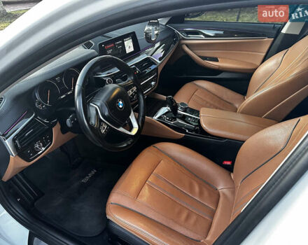 БМВ 5 Серия, объемом двигателя 2.99 л и пробегом 258 тыс. км за 22700 $, фото 15 на Automoto.ua