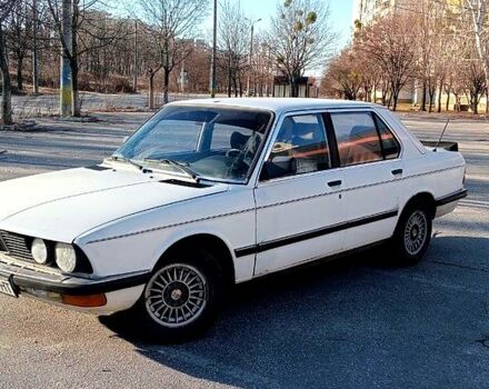 БМВ 5 Серия, объемом двигателя 1.8 л и пробегом 333 тыс. км за 1100 $, фото 1 на Automoto.ua