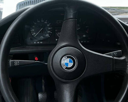 БМВ 5 Серия, объемом двигателя 2 л и пробегом 400 тыс. км за 1500 $, фото 1 на Automoto.ua
