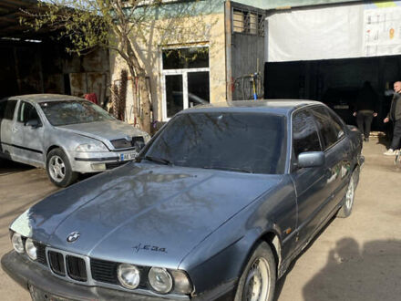 БМВ 5 Серия 1989 в Львове на Automoto.ua БМВ 5 Серия, объемом двигателя 2 л и пробегом 300 тыс. км за 1700 $, фото 1 на Automoto.ua