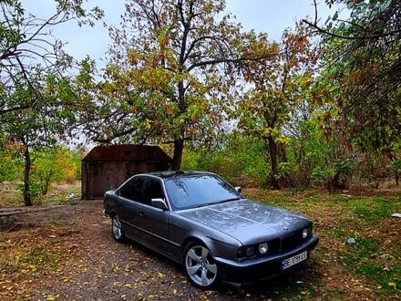 БМВ 5 Серия 1989 в Николаеве на Automoto.ua БМВ 5 Серия, объемом двигателя 2 л и пробегом 0 тыс. км за 2000 $, фото 1 на Automoto.ua